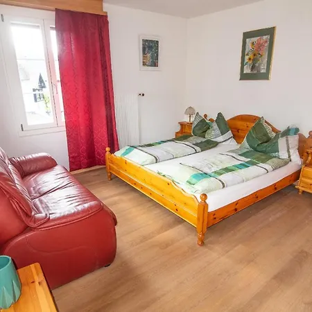 Sonne Hostel *